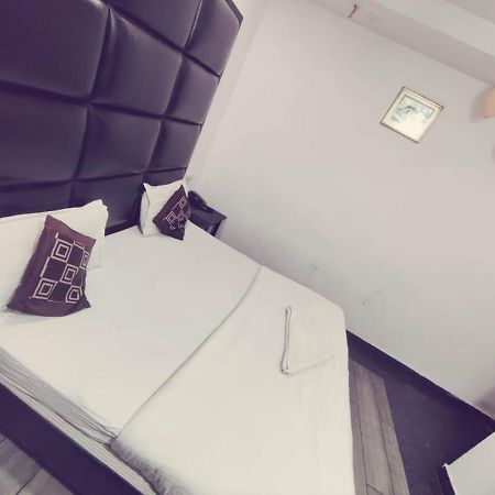Hotel Saya Deluxe Near New Delhi Railway Station ' Esterno foto